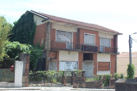 Prédio para investimento, aparthotel junto ao rio douro