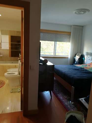 Duplex em condomínio fechado ao fluvial, foz zona de rio . Porto