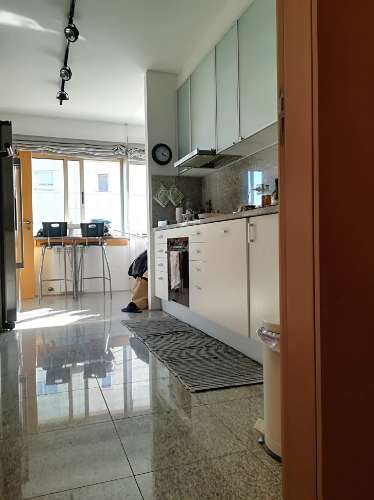 Duplex em condomínio fechado ao fluvial, foz zona de rio . Porto