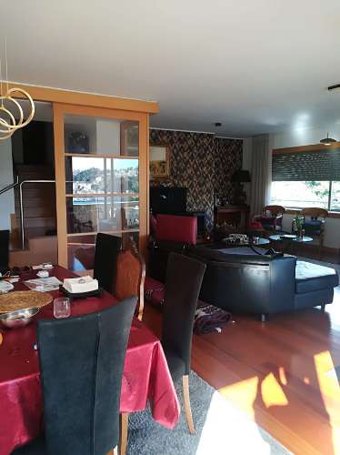 Duplex em condomínio fechado ao fluvial, foz zona de rio . Porto