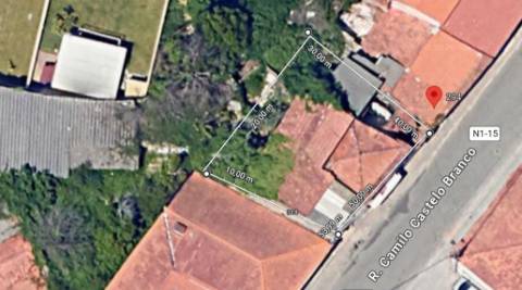 Moradia para Restaurar em Vila Nova de Gaia