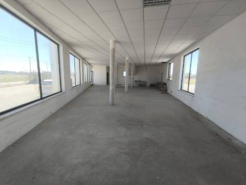 Loja para espaço comercial