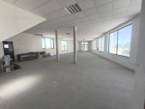 Loja para espaço comercial