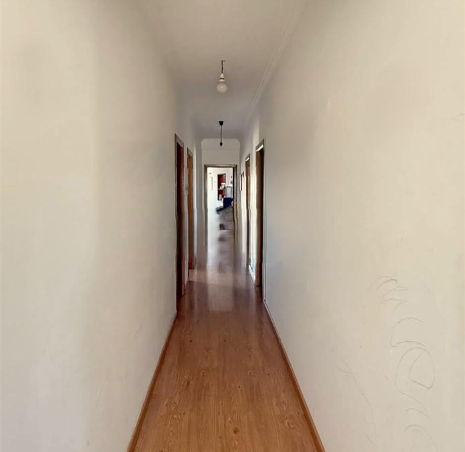 Moradia T4 com Espaço Comercial e Terreno de 965 m² | Foros de Salvaterra, Salvaterra de Magos