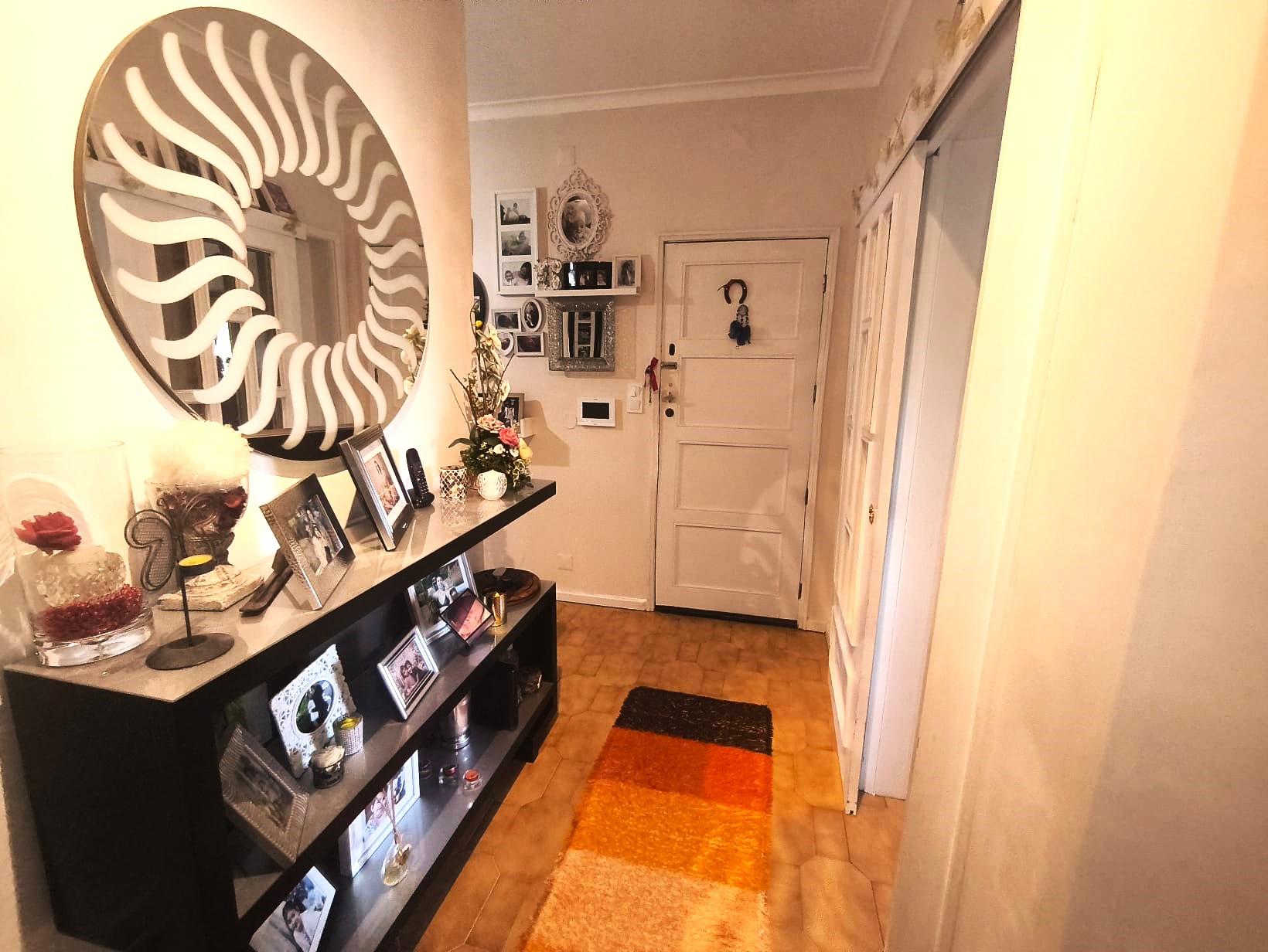 Oportunidade Única! Apartamento T2 + T1 com 3 WC em Vila Nova de Gaia