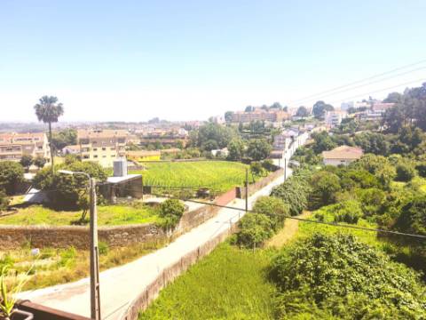 Oportunidade Única! Apartamento T2 + T1 com 3 WC em Vila Nova de Gaia