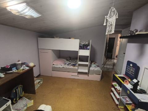 Oportunidade Única! Apartamento T2 + T1 com 3 WC em Vila Nova de Gaia