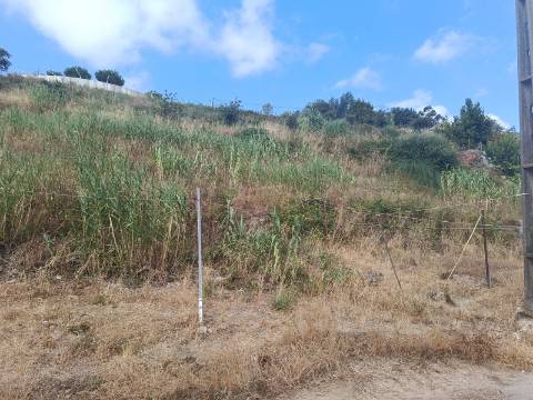 2 Terrenos Urbanos para Venda - Excelente Oportunidade em Torres Vedras3