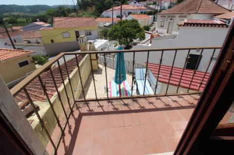 Moradia T4 com Garagem e Terraço