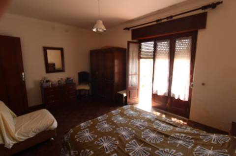 Moradia T4 com Garagem e Terraço