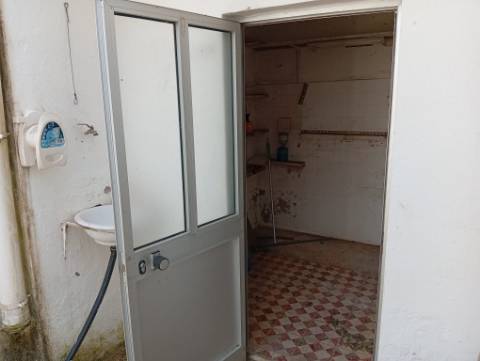 Moradia_T2_com_logradouro_e_churrasqueira_Dois _Portos _Torres_Vedras