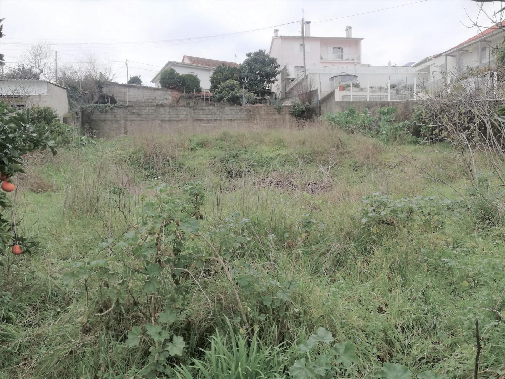 Terreno construção moradia
