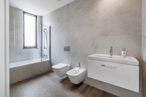 Moradia com 3 quartos com piscina privativa e vista mar