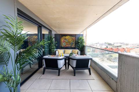 Apartamento T4 - Empreendimento Bloco de apartamentos OCTE