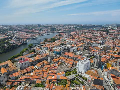 Loja de 69,60 m2 em localização privilegiada no Pálacio Bijou