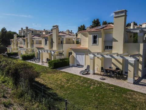 Moradia T3 em Resort de Luxo no Algarve!!