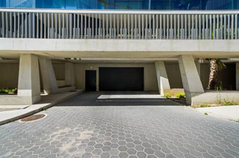 Exclusivo apartamento T3 Duplex de luxo, com terraço, piscina e vista de Mar em Canidelo, Vila Nova de Gaia.