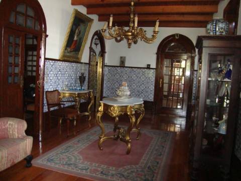 Quinta com 1ha de terreno em Vilar de Pinheiro, Vila do Conde!!