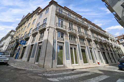 Apartamento T1 novo à beira do Chiado em Lisboa!!