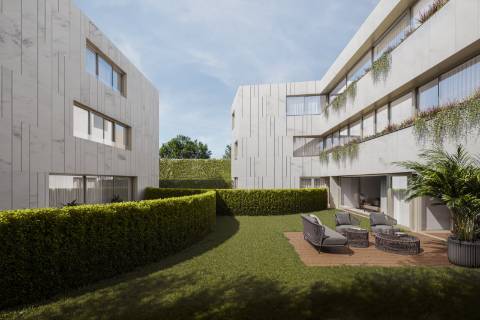Luxuoso Apartamento T5 Duplex na Zona da Foz