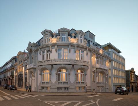 Apartamento T3 Duplex em Prédio de Requinte no Porto!
