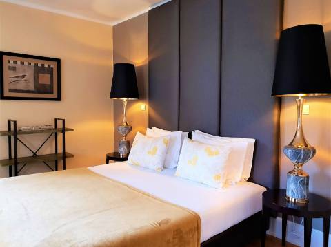 Boutique Hotel - Turismo de Habitação - no Centro do Pais.