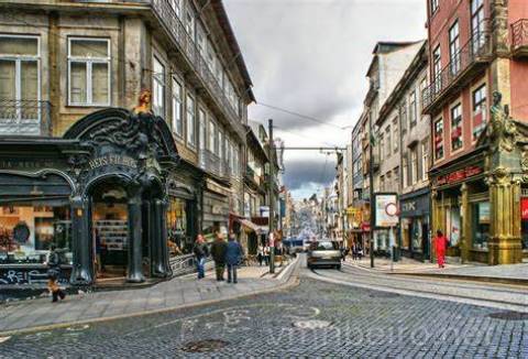 Prédio para reabilitação no Coração do Porto!