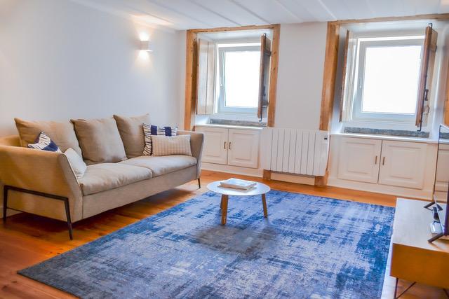 Apartamento T2 Remodelado na Freguesia da Estrela - Charme, Conforto e Localização Privilegiada
