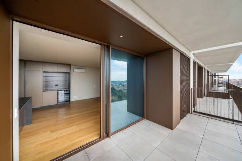 Magnífico T3 Duplex em condomínio fechado com vista mar!