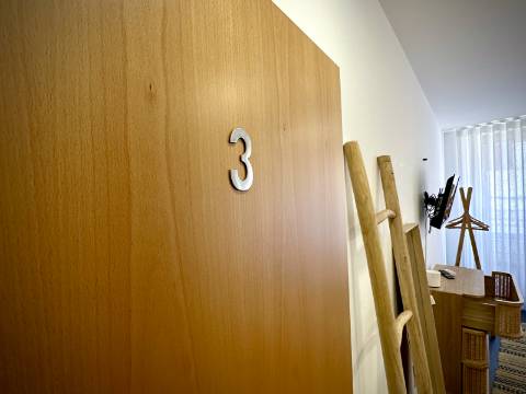 Prédio com 5 suítes no coração do Porto, com Alojamento Local - AL