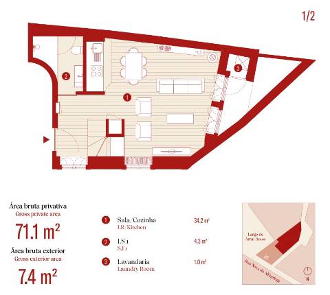 Apartamento T1+1 no Centro Histórico do Porto