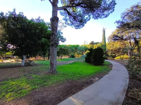 Moradia Exclusiva com 3 quartos no Centro de Loulé