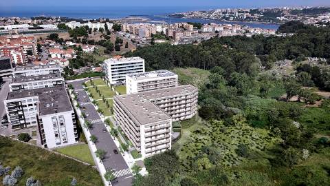 Apartamento T2 em Vila Nova Gaia