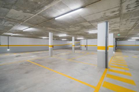 Apartamento T2 novo com varandas em Matosinhos Sul