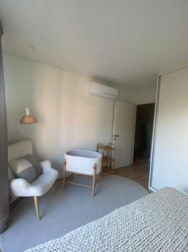 Apartamento T3 Moderno com Varanda e Garagem no Coração do Porto