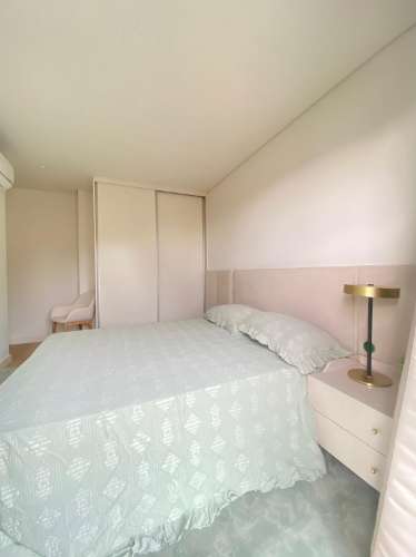 Apartamento T3 Moderno com Varanda e Garagem no Coração do Porto