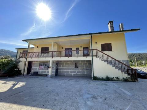 Moradia V6 em Prozelo, Arcos de Valdevez
