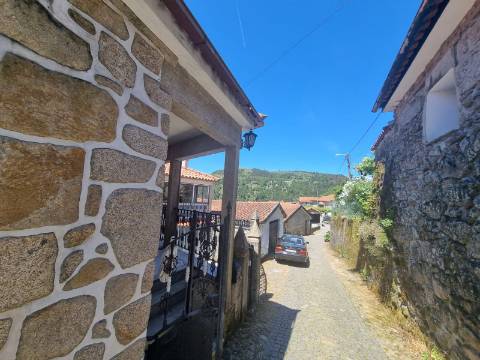 Moradia T3 em Sistelo, vistas fantásticas