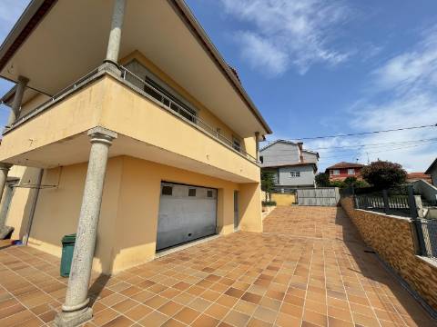 Moradia V4 em Arcozelo, Ponte de Lima