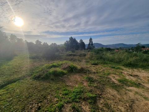 Ponte de Lima, Arca, Terreno para construção de uma ou várias moradias