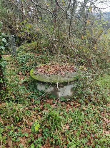 Terreno em Refoios do Lima com acesso ao Rio Lima