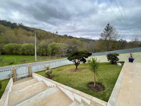 Moradia V4+2 em Rebordões (Santa Maria), Ponte de Lima