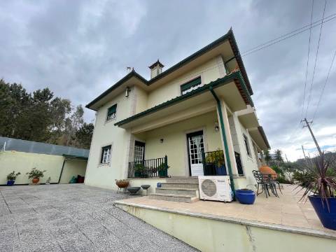 Moradia V4+2 em Rebordões (Santa Maria), Ponte de Lima
