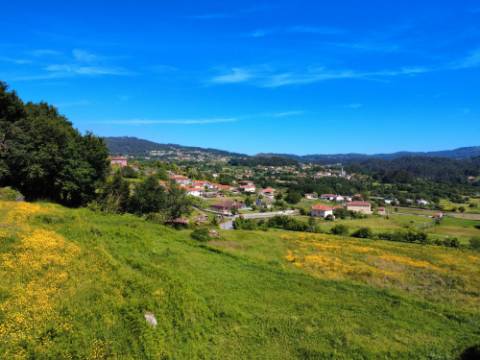 Terreno Urbano Paredes de Coura