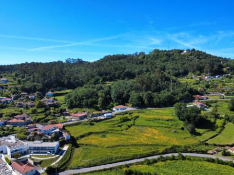 Terreno Urbano Paredes de Coura