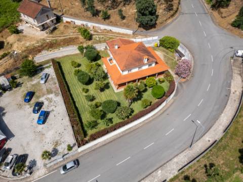 Moradia de luxo V4