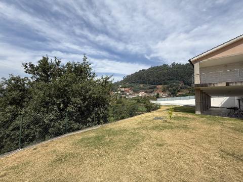 Moradia V4+1 c/ Piscina em Cendufe, Arcos de Valdevez