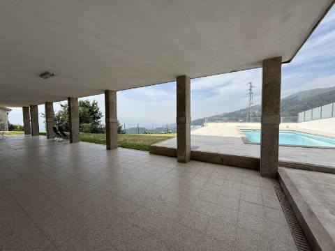 Moradia V4+1 c/ Piscina em Cendufe, Arcos de Valdevez