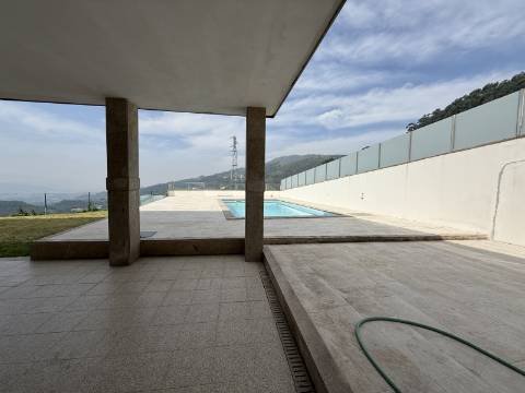 Moradia V4+1 c/ Piscina em Cendufe, Arcos de Valdevez