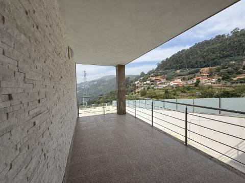 Moradia V4+1 c/ Piscina em Cendufe, Arcos de Valdevez